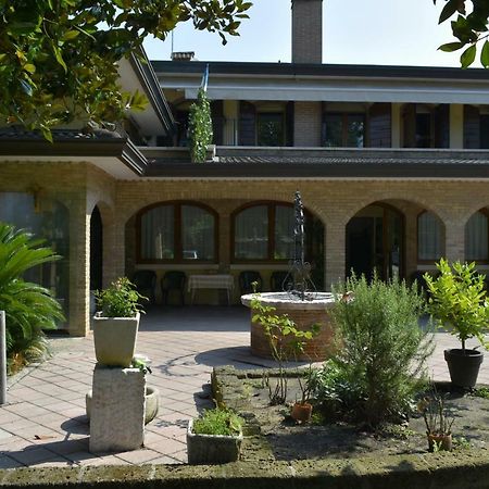 Villa Manuela Mestre Buitenkant foto