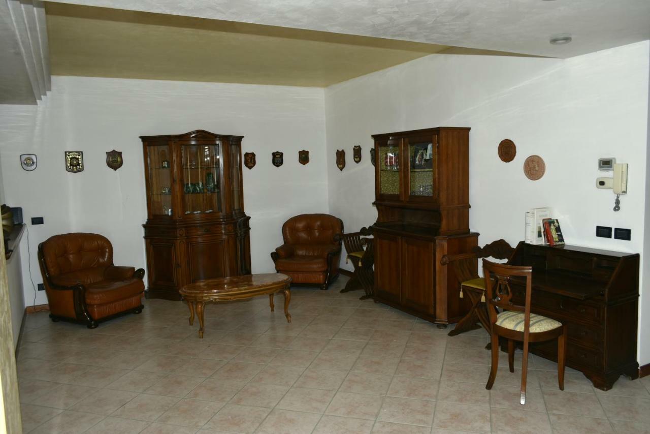 Villa Manuela Mestre Buitenkant foto