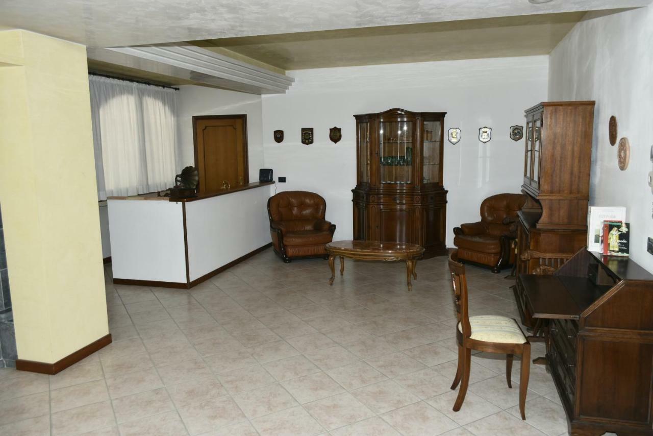 Villa Manuela Mestre Buitenkant foto